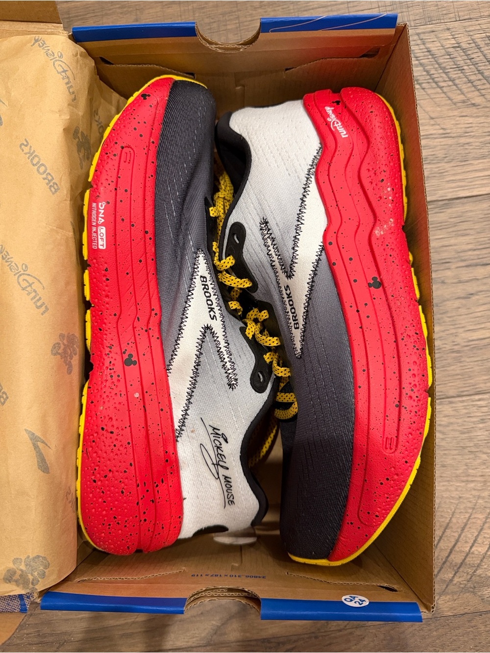 Brooks x runDisney Ghost Max 2